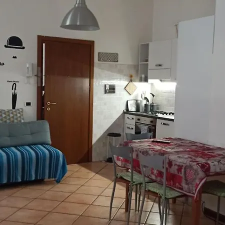 Porta Merlonia House Grazioso Monolocale Apartamento Forlì