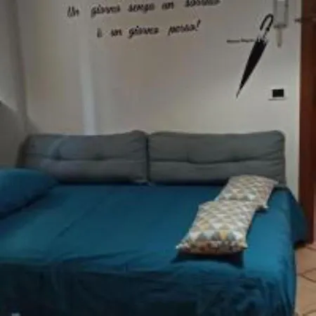 Porta Merlonia House Grazioso Monolocale フォルリ